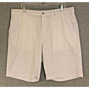 PGA Tour Golf Club Pattern Shorts 38 White Chino Polyester Stretch‎ Lightweight